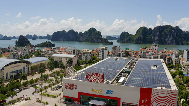 Norsk Solar har installert og drifter solcelleanlegg på taket av 11 kjøpesentre i Vietnam. De fikk støtte gjennom bedriftsstøtteordningen for fornybar energi til dette i prosjektet. I årets tildeling har Norsk Solar fått støtte til prosjektutvikling og lånegarantier til videre prosjekter i Vietnam, Sør-Afrika og Indonesia.