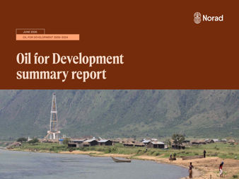 Forside til rapporten «Oil for Development summary report», merket «June 2026» og «Oil for Development 2005–2024», med Norad-logo øverst til høyre. Nederst vises en strand med noen personer, båter, en samling hus og et oljeboretårn foran en fjellside.