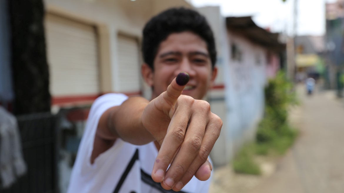 Muhammed Ridwan var 18 år da han for første gang stemte i et presidentvalg i Indonesia sommeren 2014. 