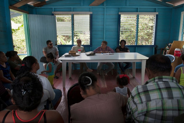 Civil society and local community monitoring the rainforest