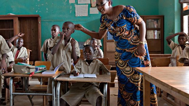 Noreg speler ei leiande rolle i The Global Partnership for Education (GPE). Det globale partnarskapet for utdanning har som mål å få 25 millionar fleire barn på skulebenken og utdanne 600.000 fleire lærarar.