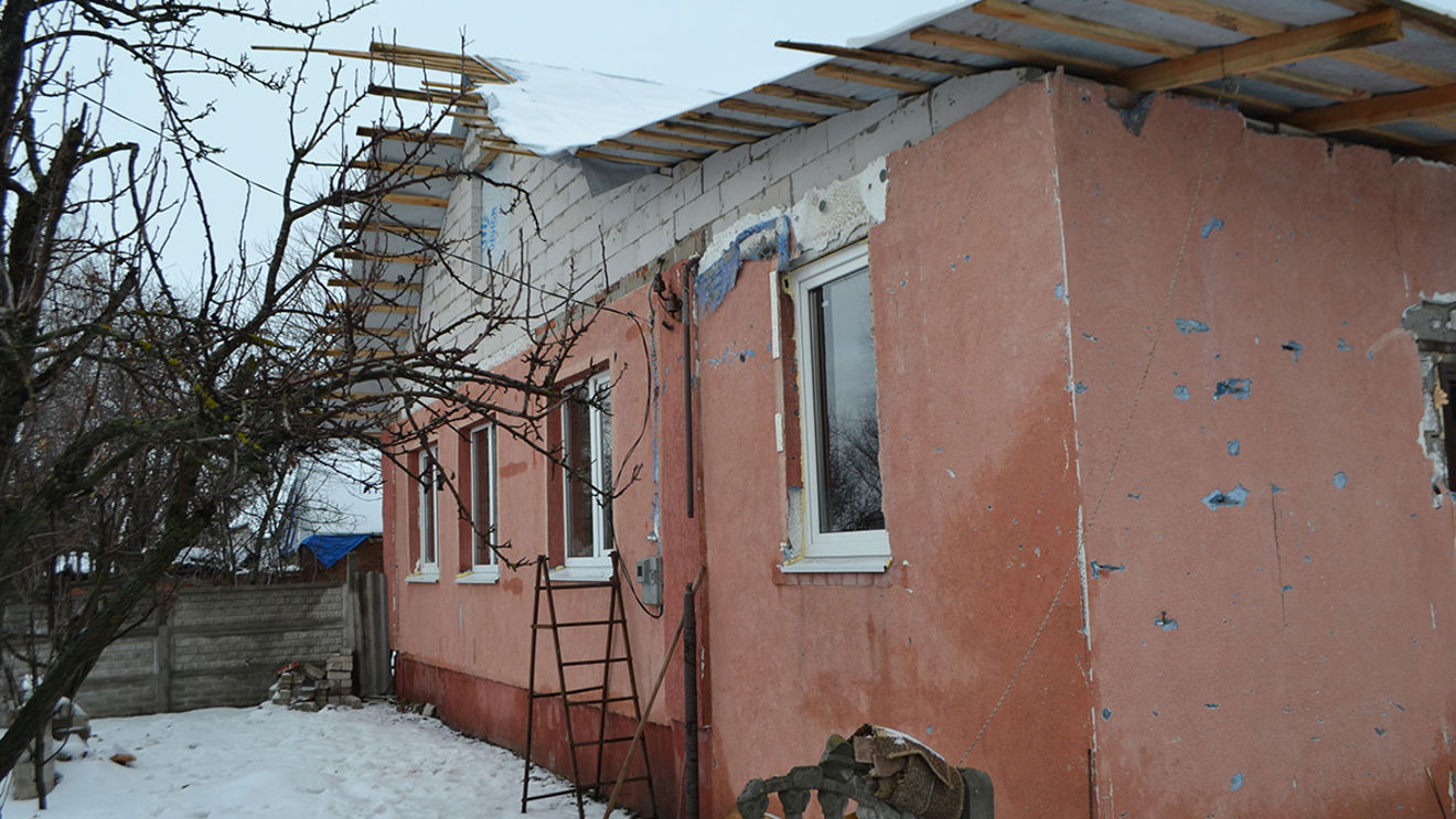 In 2022, this home was severely damaged. It was only in the autumn when the family was finally able to return home that they saw what had happened.