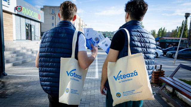 Mobile election workers