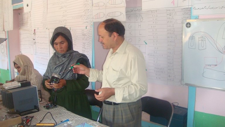 Kvinner får trening i Faryab-provinsen.